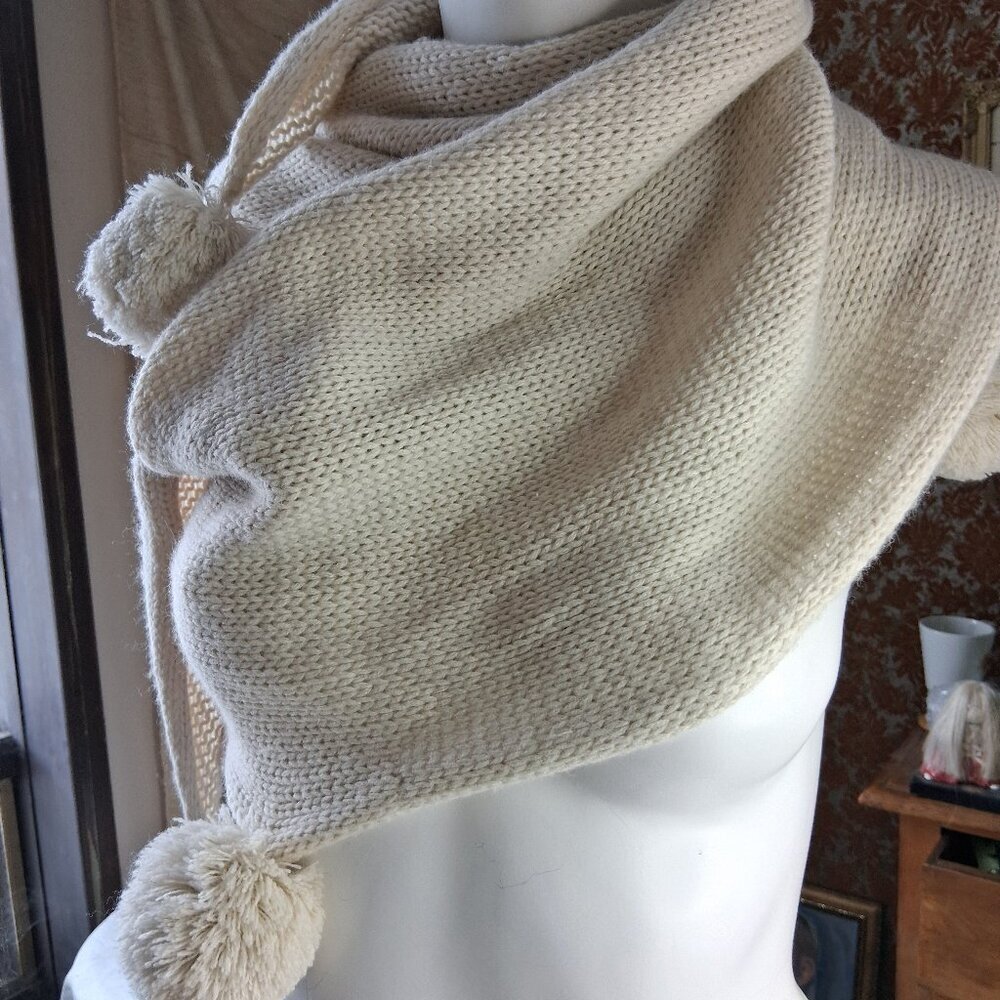 Pompom scarf soft wool 42 by 8 inches